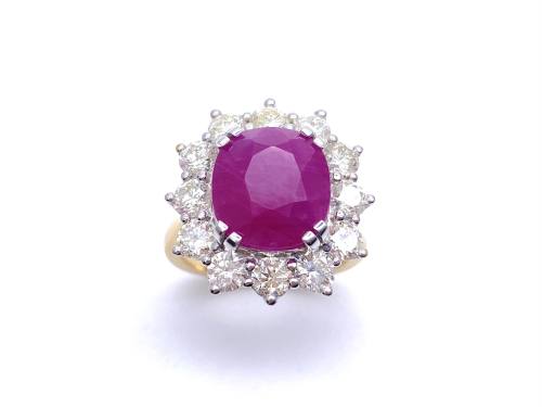 18ct Yellow Gold Ruby & Diamond Cluster Ring