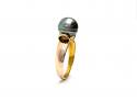 9ct Yellow Gold Black Pearl Ring