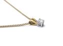 18ct Yellow Gold Diamond Pendant& Chain