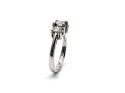 18ct Diamond 3 Stone Ring