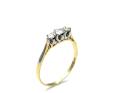 18ct Diamond 3 Stone Ring