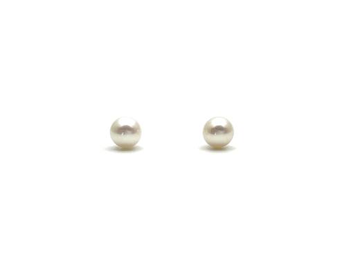 9ct Yellow Gold Fresh Water Pearl Studs 5mm