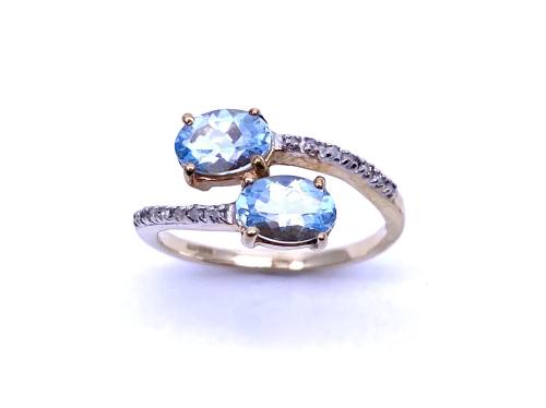 9ct Aquamarine & Diamond Twist Ring