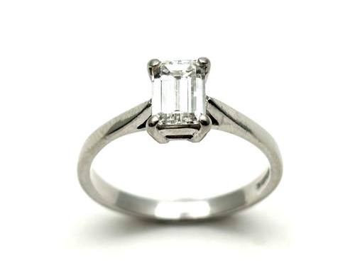 Platinum Diamond Solitaire Ring