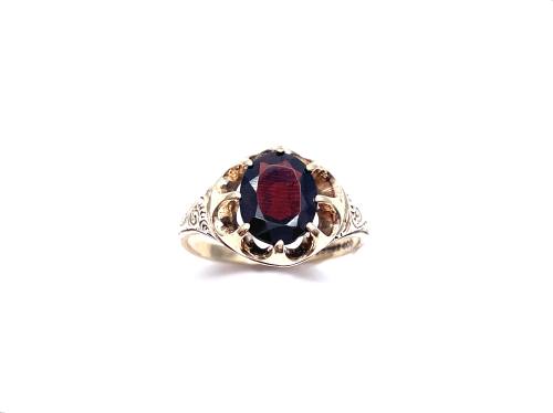 9ct Yellow Gold Garnet Solitaire Ring