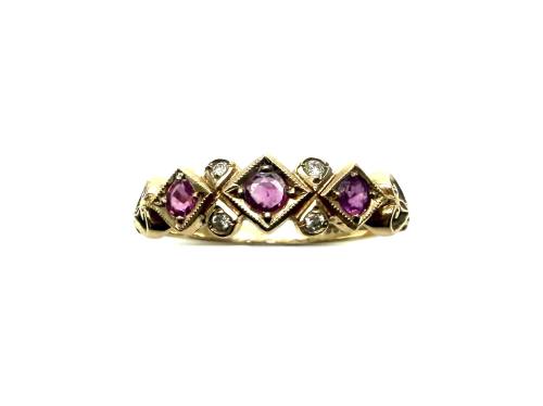 9ct Yellow Gold Ruby & Diamond Ring