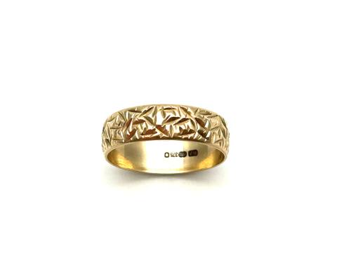 9ct Yellow Gold Patterned Wedding Ring