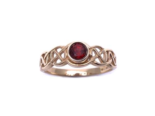 9ct Yellow Gold Garnet Celtic Ring