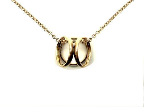 9ct Three Ring Pendant & Chain