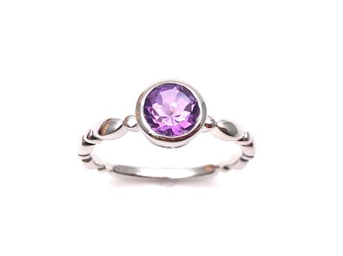 Silver Amethyst Solitaire Ring