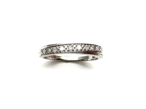 9ct White Gold Diamond Crossover Ring