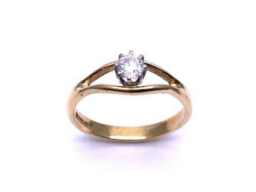 18ct Yellow Gold CZ Solitaire Ring