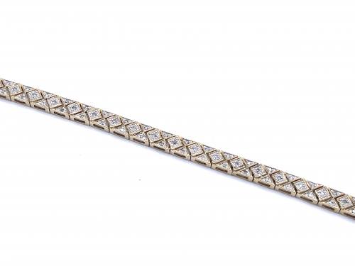 9ct Yellow Gold Fancy Diamond Bracelet