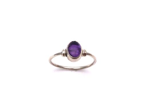 Silver Oval Amethyst Solitaire Ring