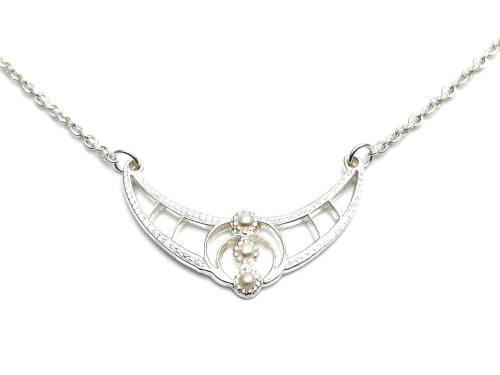 Silver Freshwater Pearl Nouveau Style Necklet