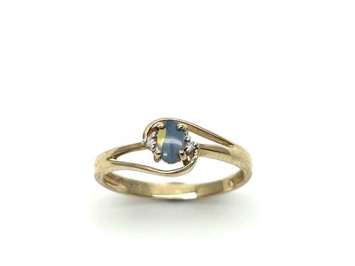 9ct Yellow Gold Opal & Diamond Ring