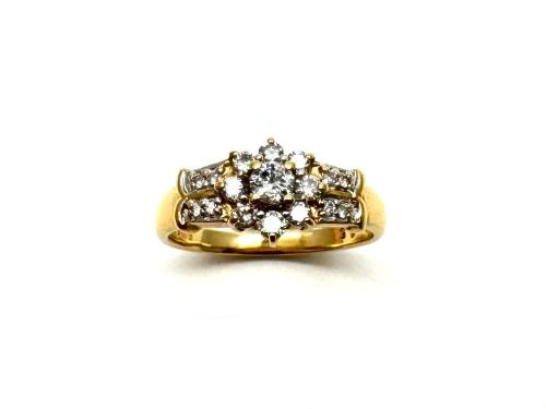 18ct Yellow Gold Diamond Cluster Ring