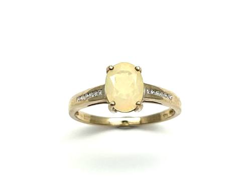 9ct Yellow Gold Opal & Diamond Ring