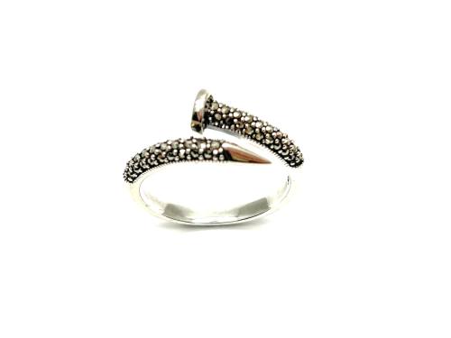 Silver Marcasite Pointed Nail Crossover Ring