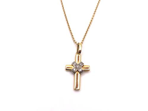 18ct Diamond Cross and Chain 18 inch