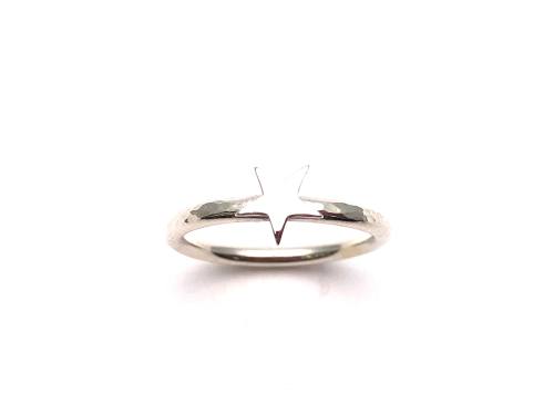 Silver Hammered Star ring Size K