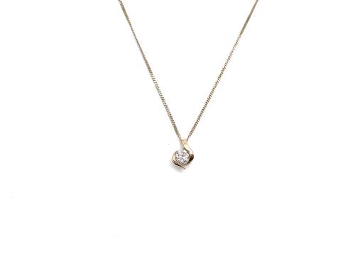 9ct Yellow Gold Diamond Pendant & Chain