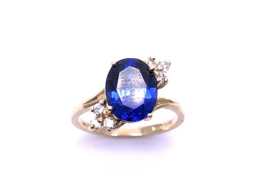 14ct Synthetic Sapphire & CZ Ring