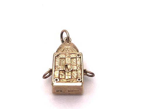 9ct Yellow Gold Chest