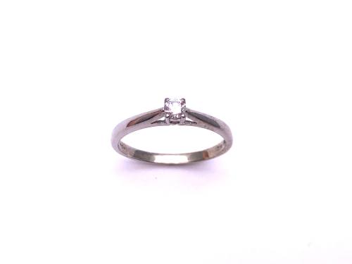 9ct White Gold Diamond Solitaire Ring