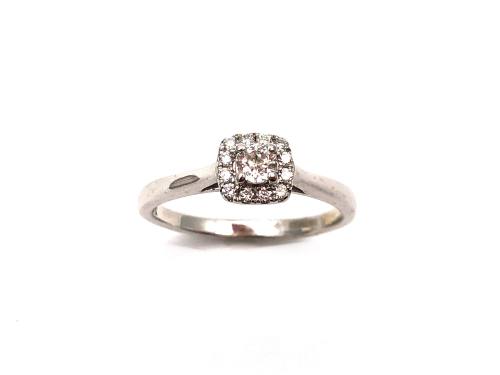 18ct White Gold Diamond Cluster Ring