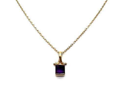 9ct Gold Amethyst Pendant & Chain