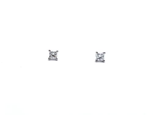 18ct White Gold Diamond Stud Earrings