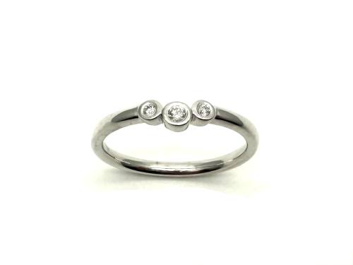 18ct White Gold Diamond 3 Stone Ring