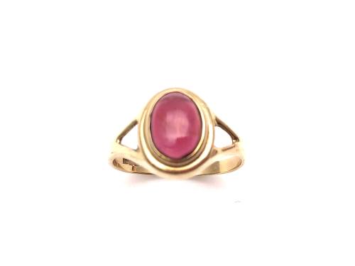 9ct Yellow Gold Garnet Solitaire Ring