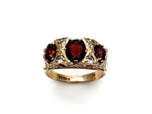 9ct Garnet & CZ 3 Stone Ring