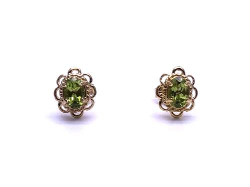 9ct Yellow Gold Peridot Stud Earrings