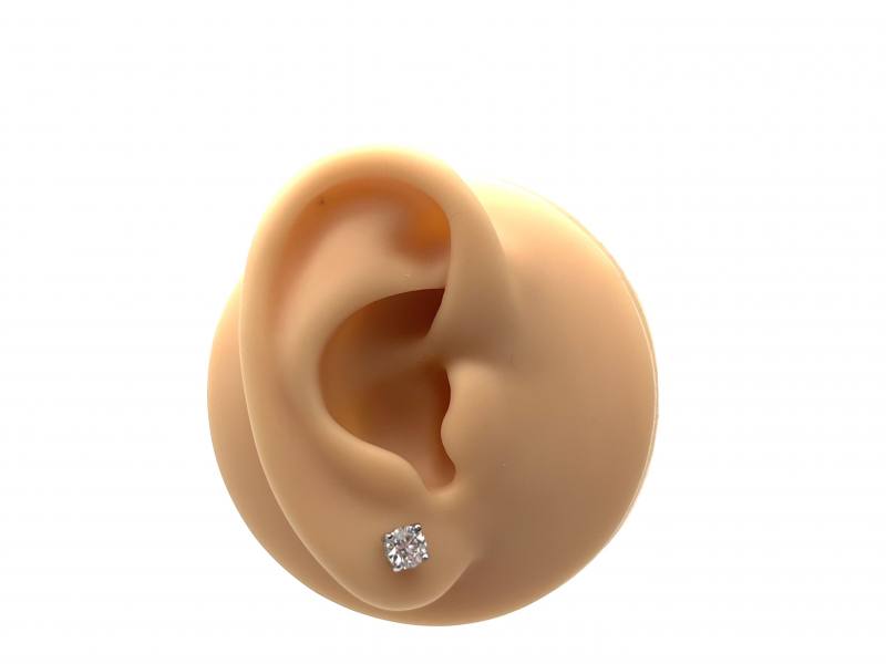 Diamond solitaire deals stud earrings