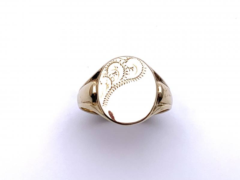 Solid 9ct Yellow Gold Signet Ring Personalised engraved