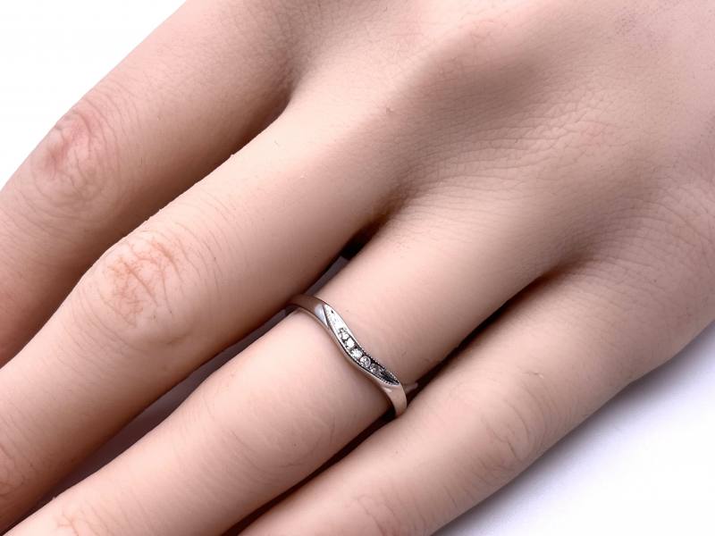 Sapphire & Diamond Wishbone Ring ET1457